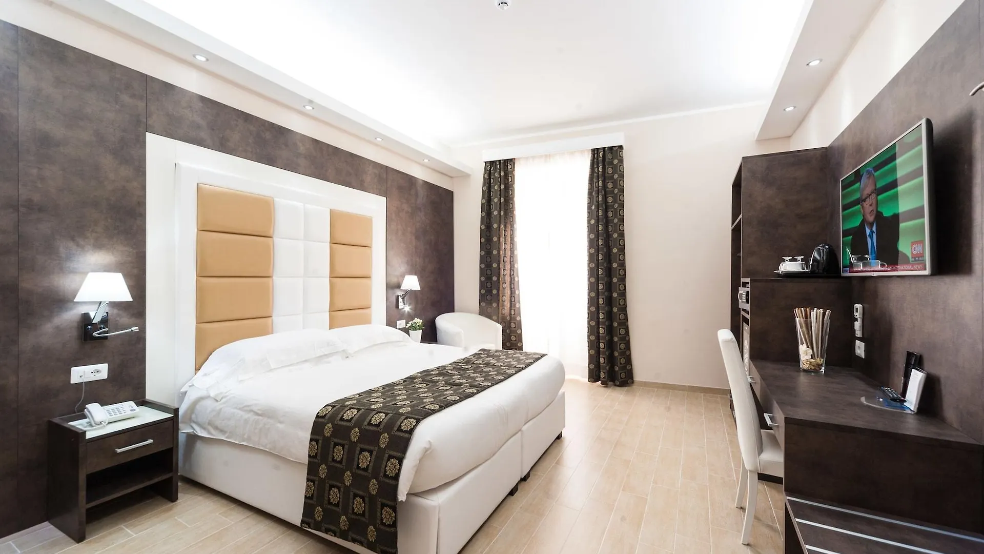 ****  Relais Trevi 95 Boutique Hotel (Adults Only) Rom Italien