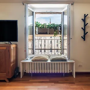 Easyhomes Duomo View Italy
