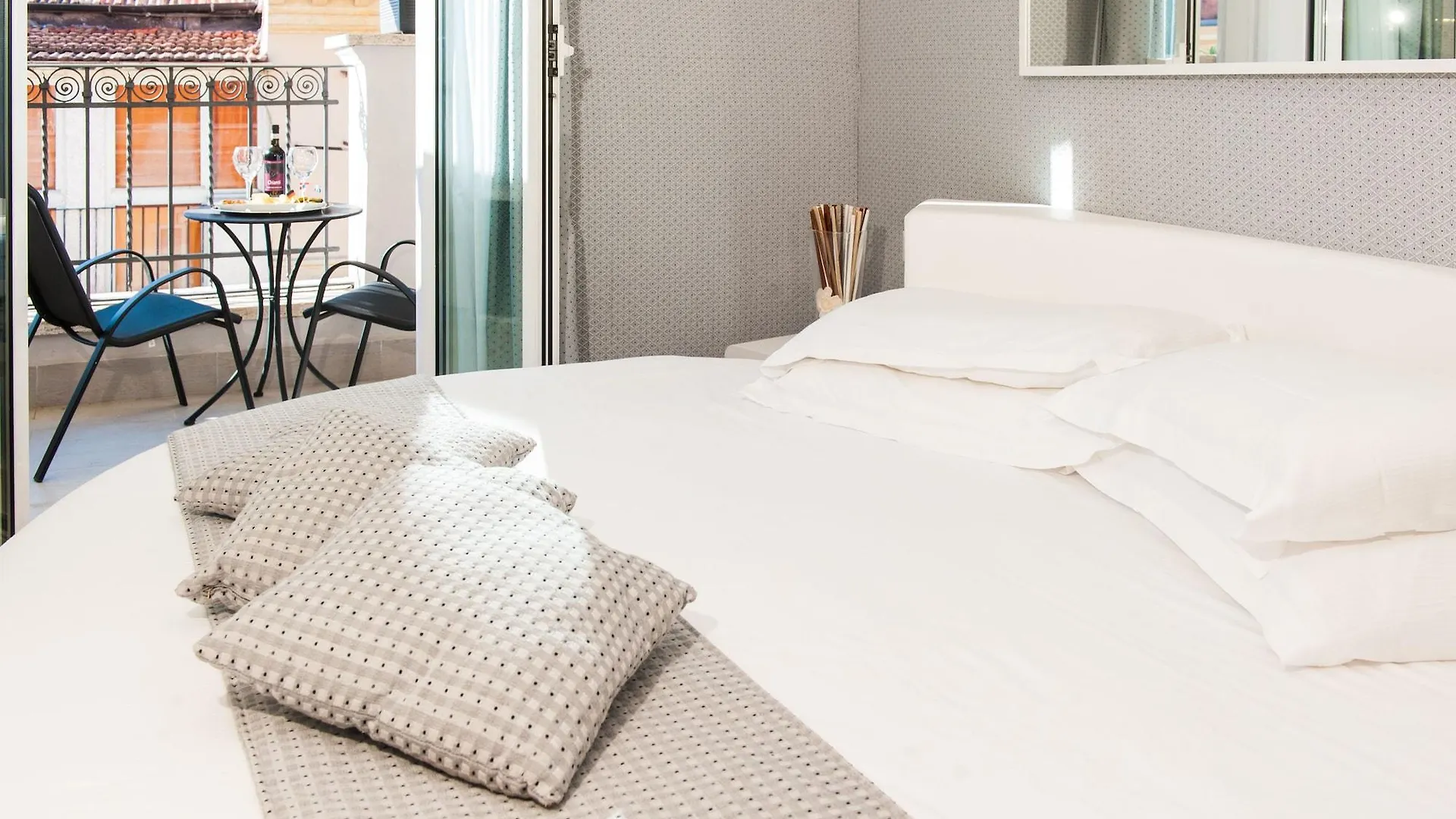 Relais Trevi 95 Boutique Hotel (Adults Only) Rom