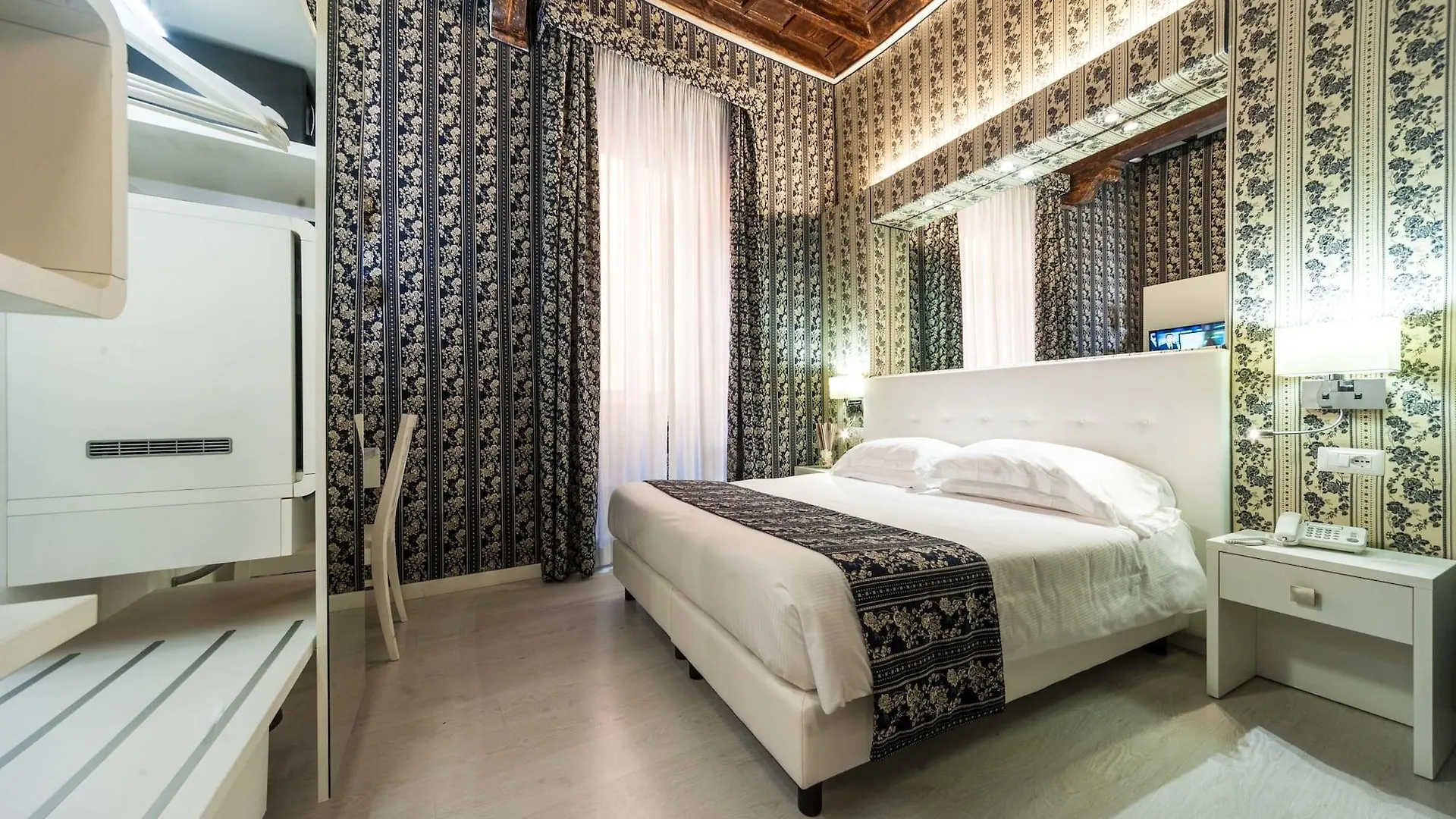 Relais Trevi 95 Boutique Hotel (Adults Only) Rom