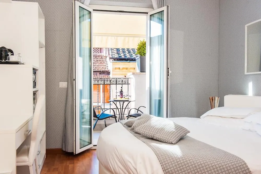 Relais Trevi 95 Boutique Hotel (Adults Only) Rom