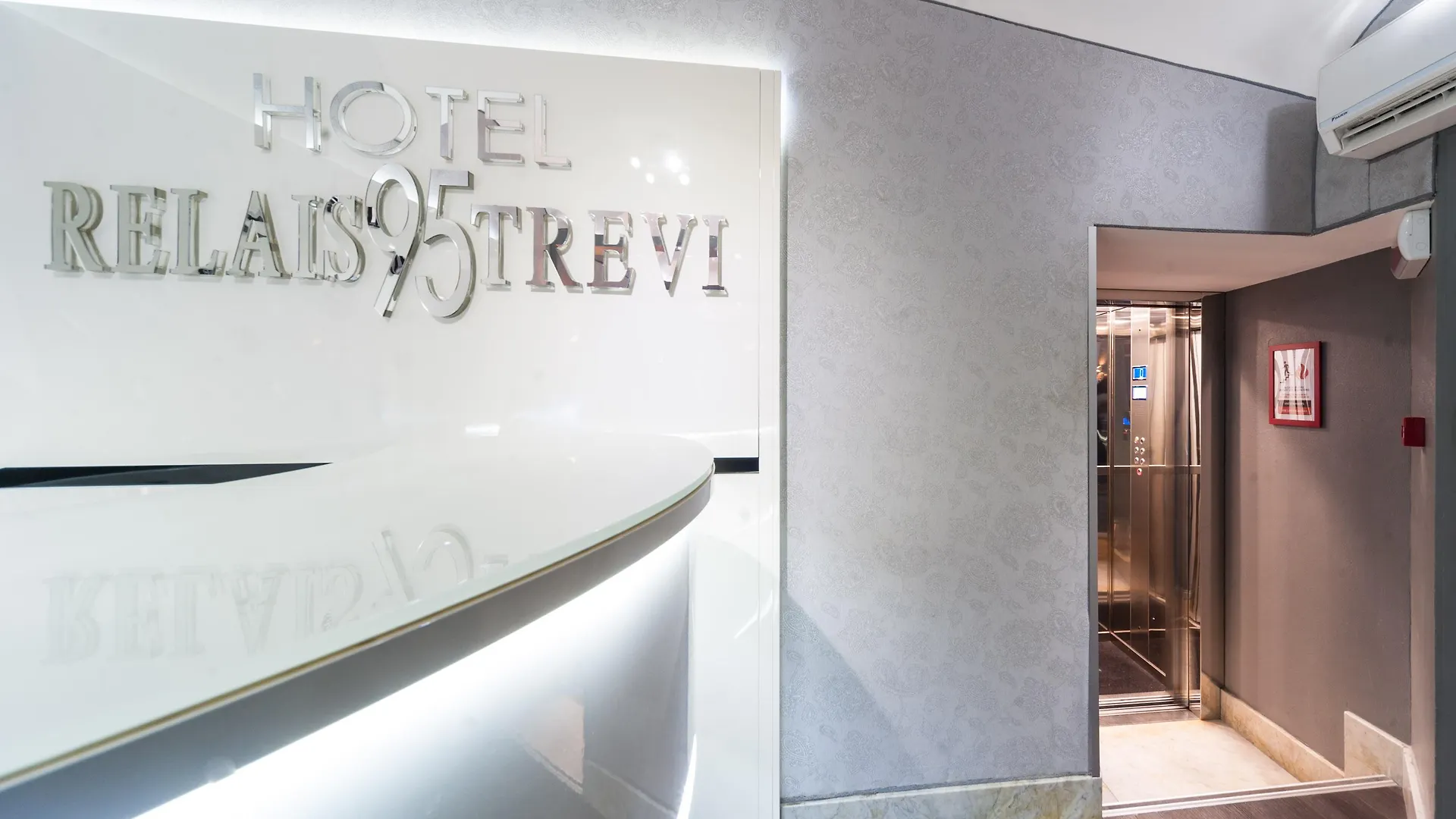 Relais Trevi 95 Boutique Hotel (Adults Only) Rome